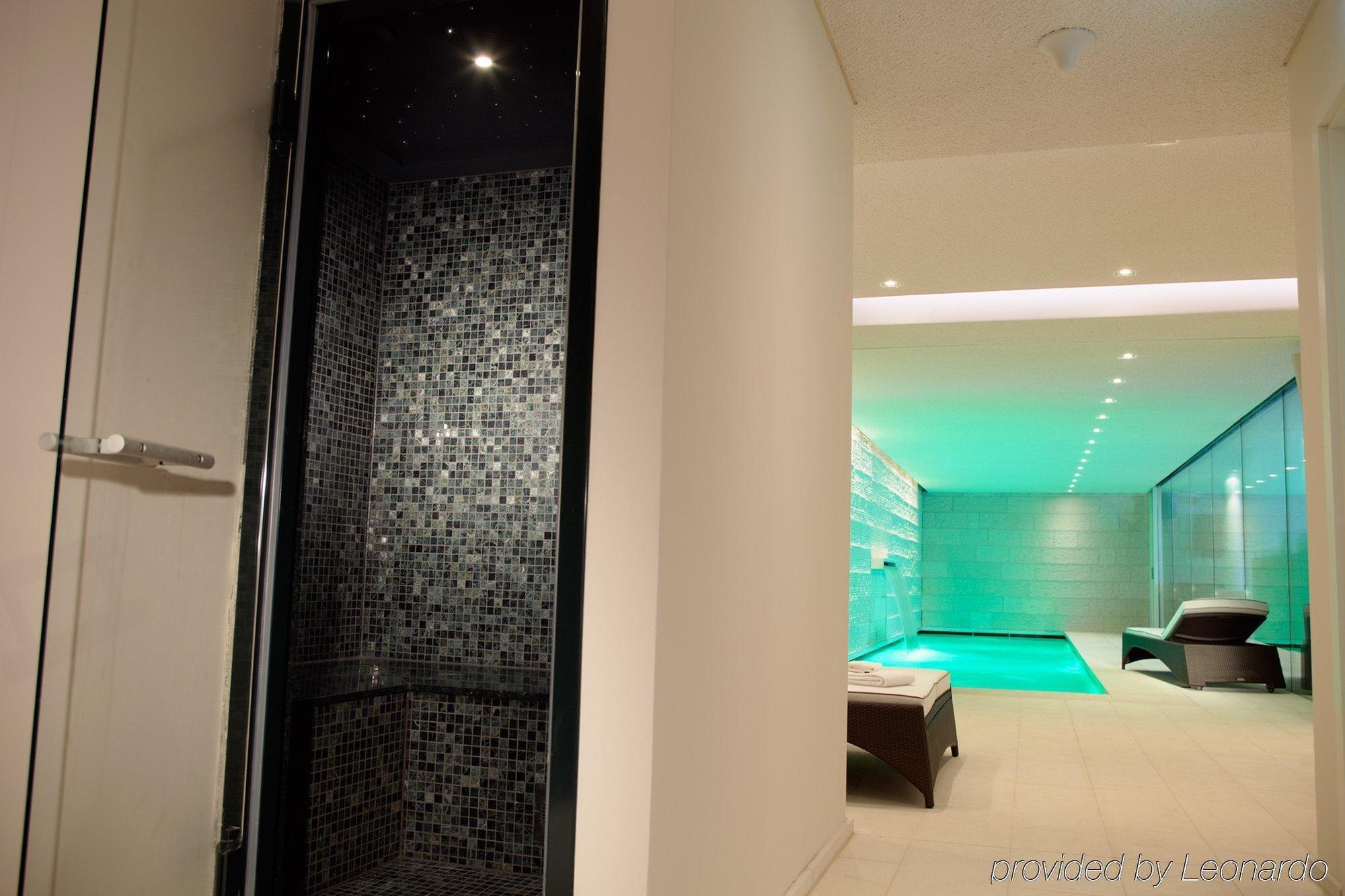 Boutique Hotel Villa Am Ruhrufer Golf & Spa Mülheim an der Ruhr Faciliteiten foto