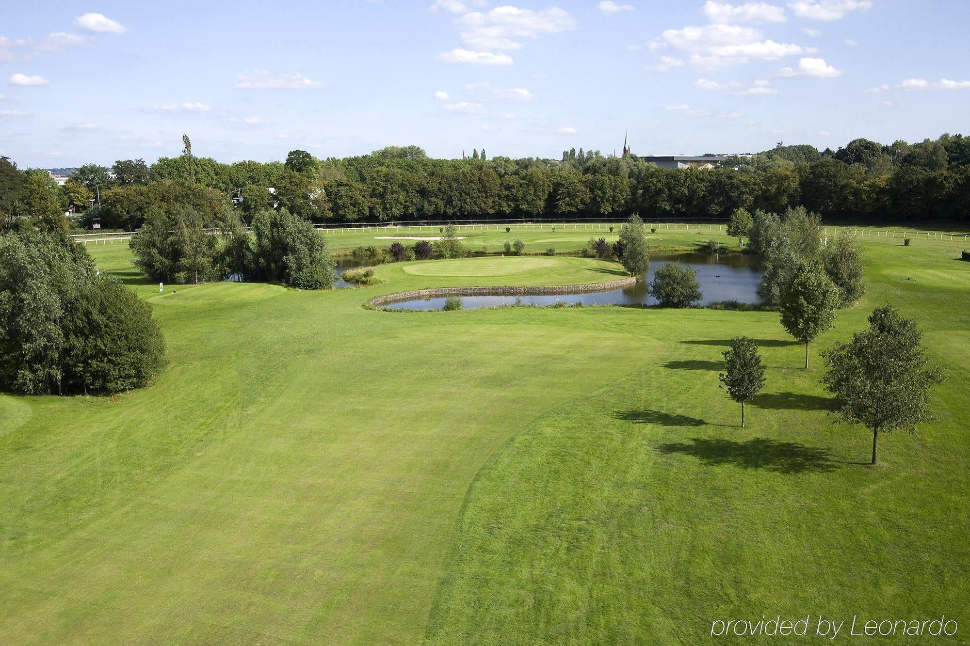 Boutique Hotel Villa Am Ruhrufer Golf & Spa Mülheim an der Ruhr Buitenkant foto